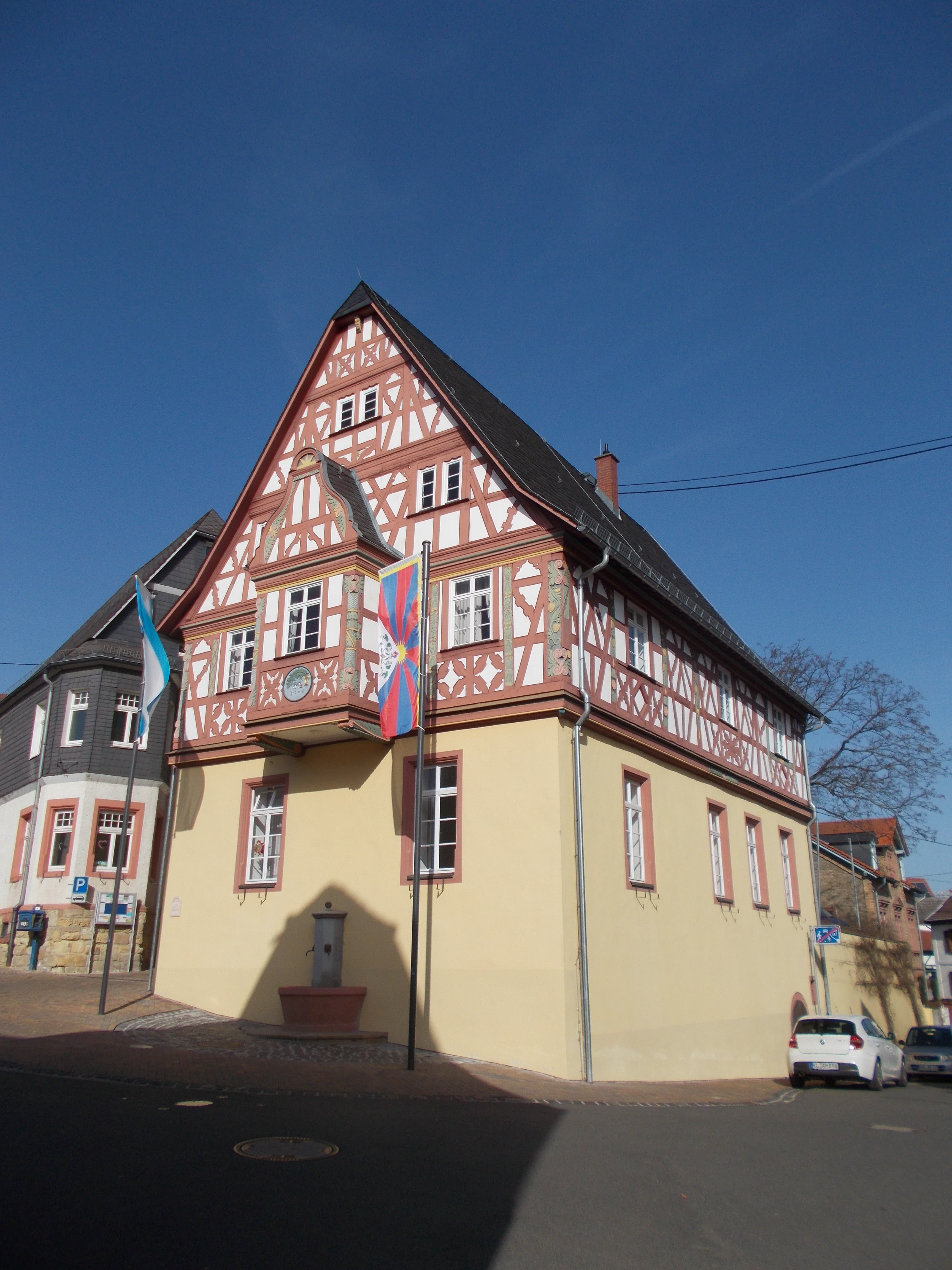 Historisches Fachwerk-Rathaus in Bodenheim