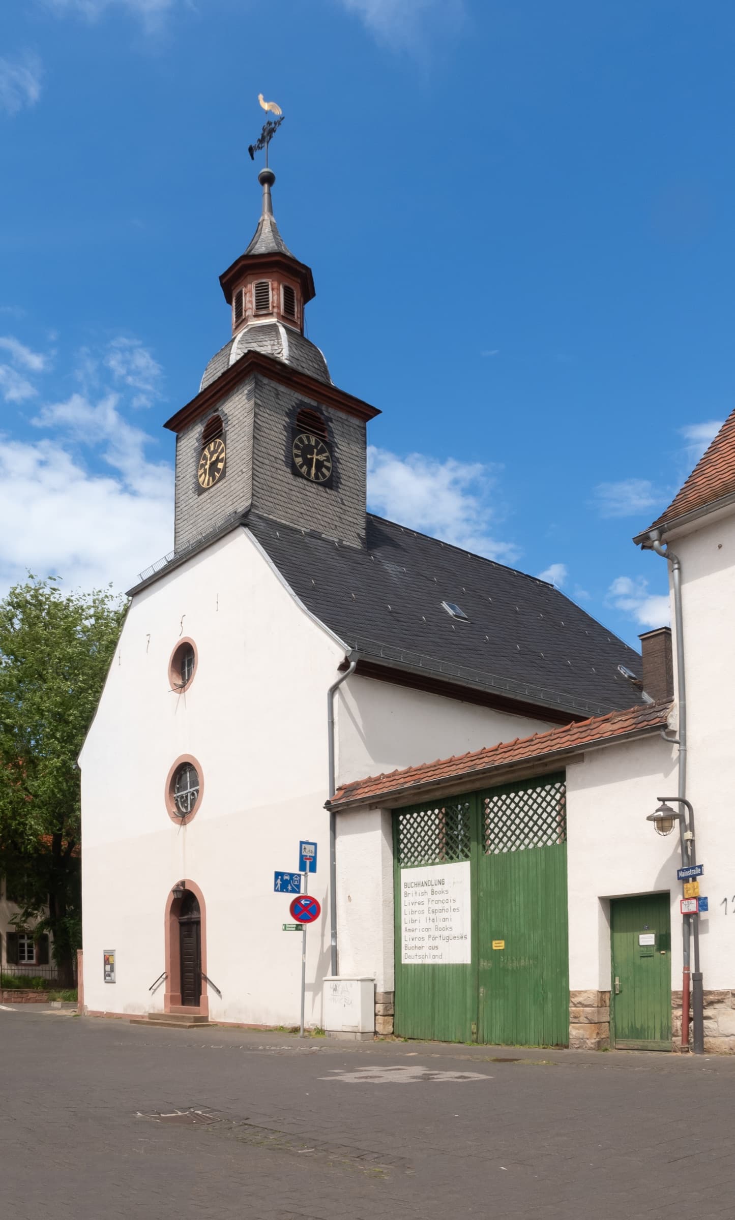 Evangelische Martin-Luther-Kirche am Main in Raunheim